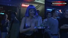 12. Helen Hunt Sexy Waitress – Pay It Forward