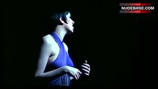 34. Liza Minnelli Pokies Through Dress – Cabaret