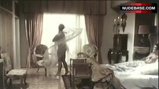 12. Nadiuska Nude Dancing – Suave, Carino, Muy Suave