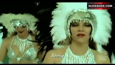 34. Amy Smart Sexy Scene – Smith