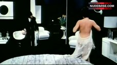 100. Pilar Velazquez Exposed Boobs – Sesso In Testa