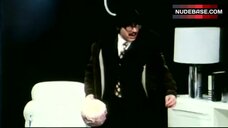 45. Pilar Velazquez Exposed Boobs – Sesso In Testa