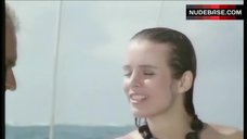 2. Angelica Bock Topless on Beach – Dirndljagd Am Kilimandscharo