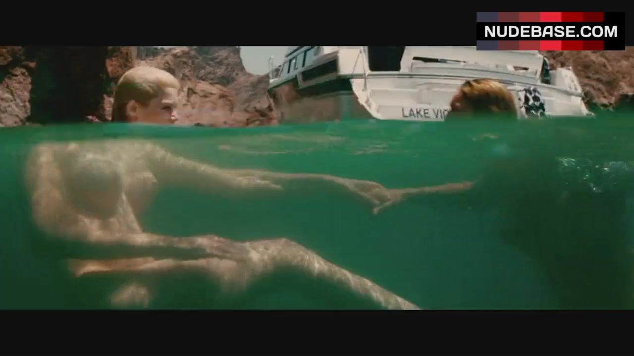 Kelly Brook Swimming Full Nude – Piranha 3D (2:12) | NudeBase.com