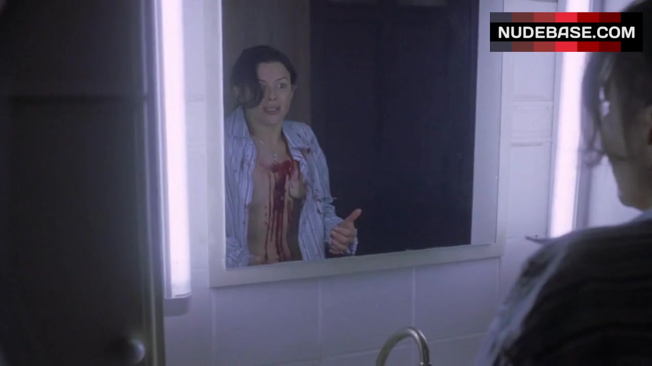 Kari Wuhrer Naked Tits and Blood – Hellraiser: Deader (1:22) | NudeBase.com