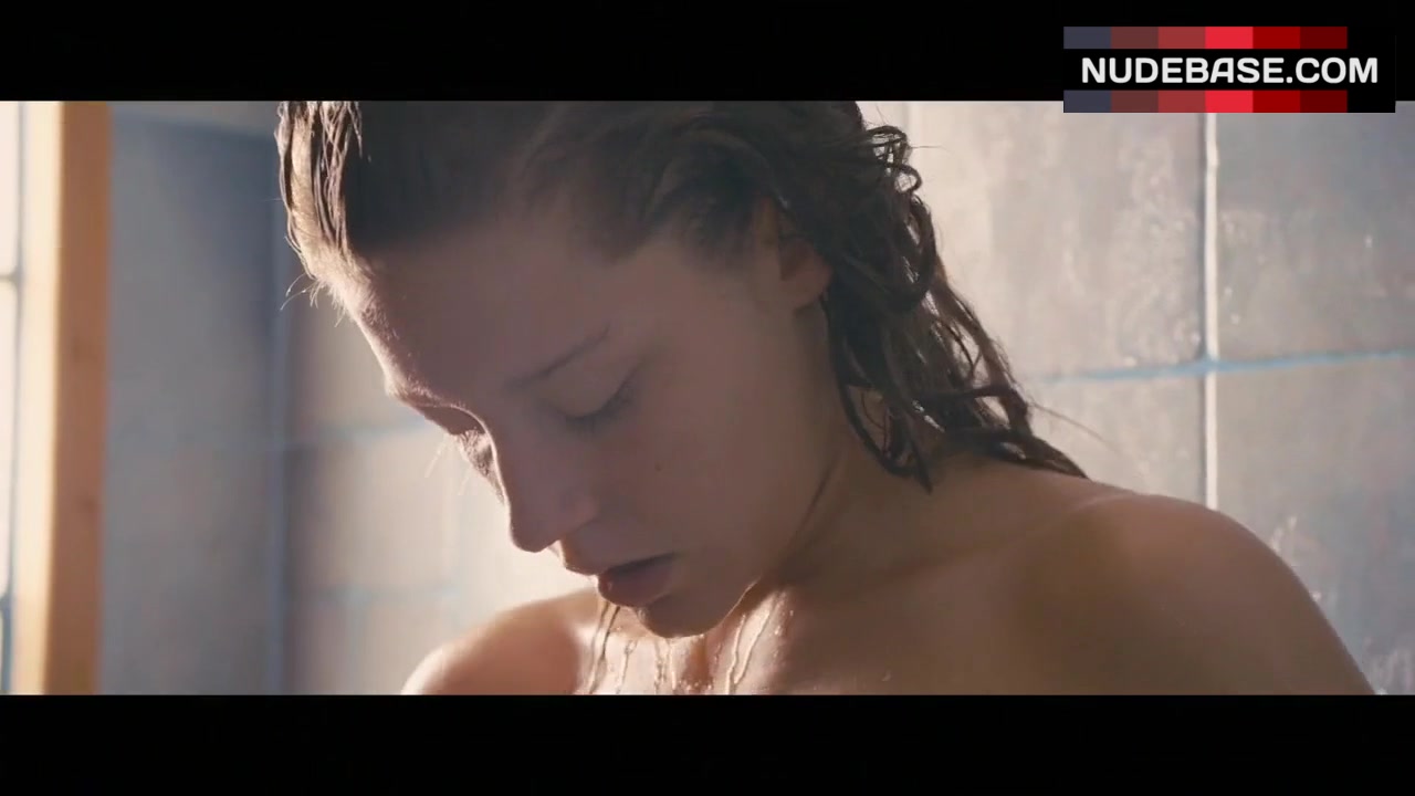 Exarchopoulos naked adele AdÃ¨le Exarchopoulos