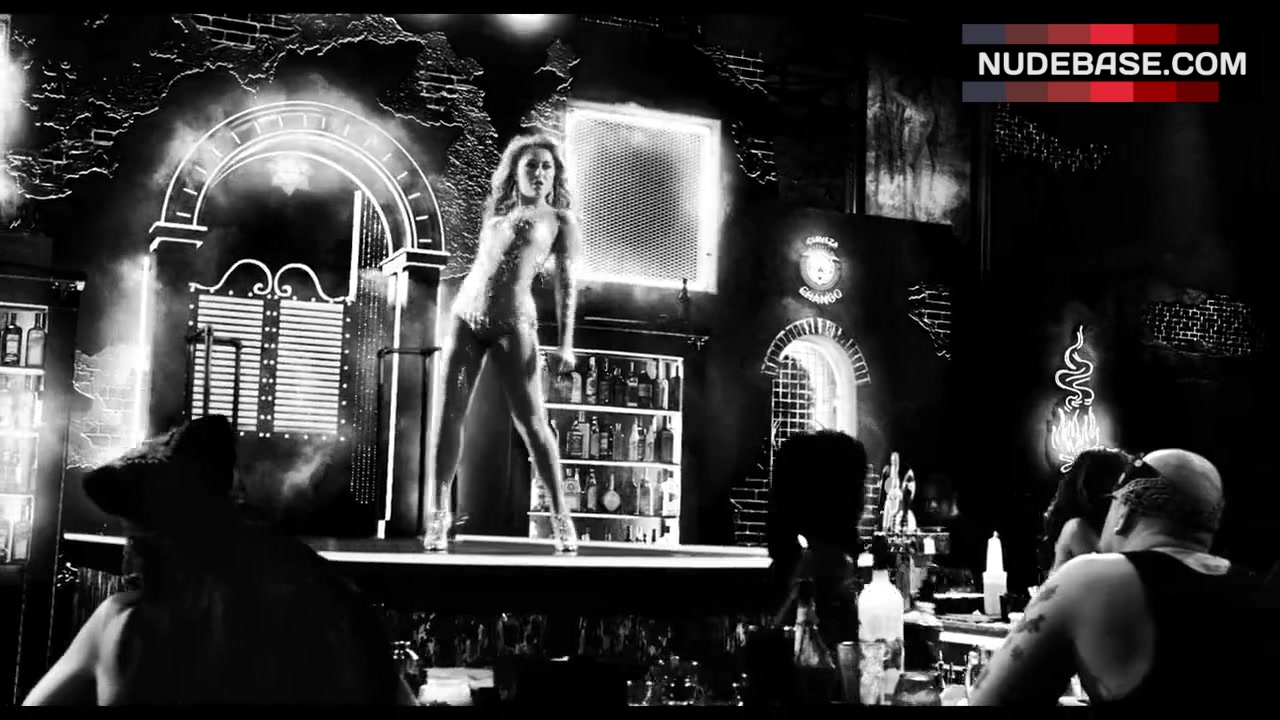 Alexa Vega appears in hot scene in the movie "Sin City: A Dame to Kill...