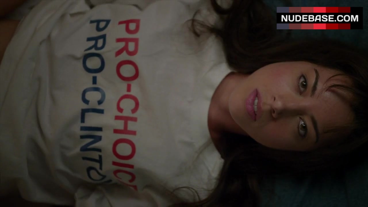 Aubrey plaza masterbate scene