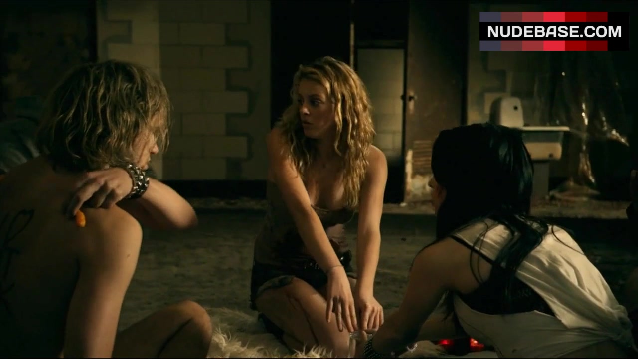 Gage golightly topless