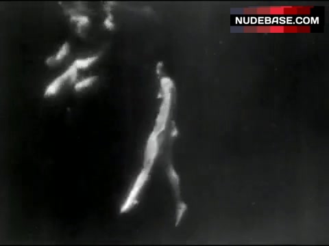 Naked sullivan maureen o [VIDEO] Tarzan