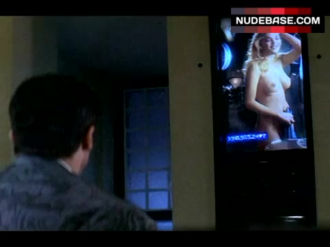 Brandy Ledford Flashes Nude Tits and Pussy - Demolition Man.