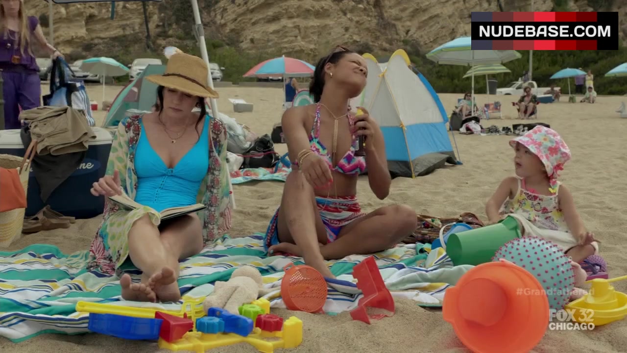 Paget Brewster Bikini Scene – Grandfathered (0:23) | NudeBase.com