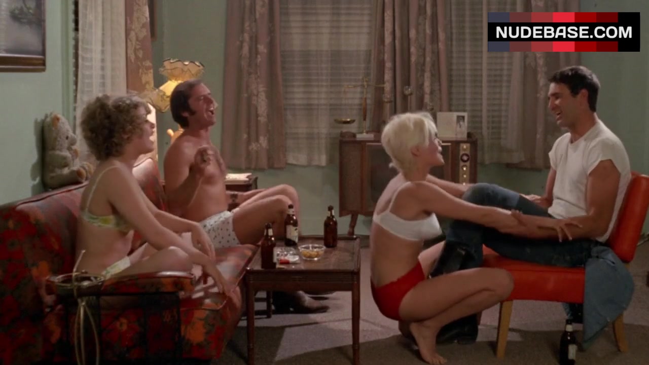 Sally struther nude - 🧡 Sally Struthers nackt Naked Sally Struthers NudeS....