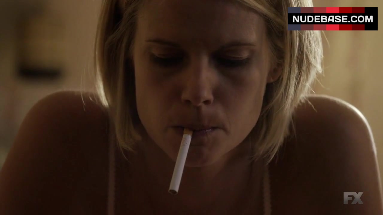 Joelle Carter Hot Scene – Justified (0:45) | NudeBase.com